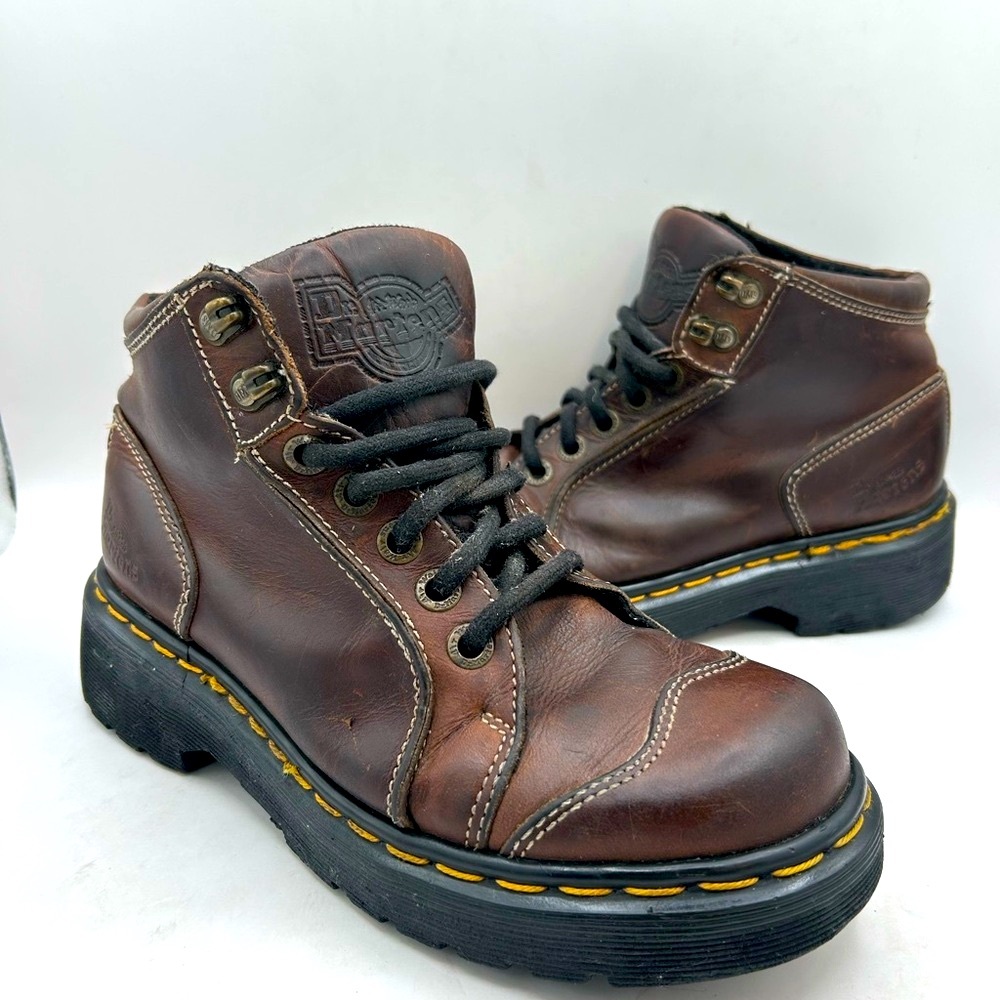 RARE Dr. Martens Doc 9406 England Air Cushioned Ankle Boots Women’s 7